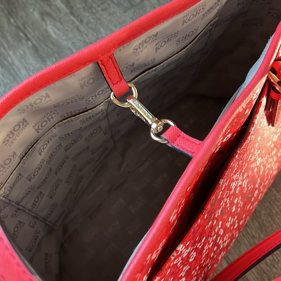 Michael Kors Floral Handbag - Picture 7 of 9